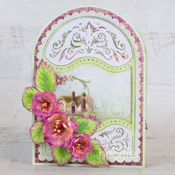 Scalloped Flourish Gateway Die