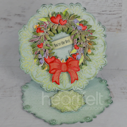 Seasonal Wreath Die