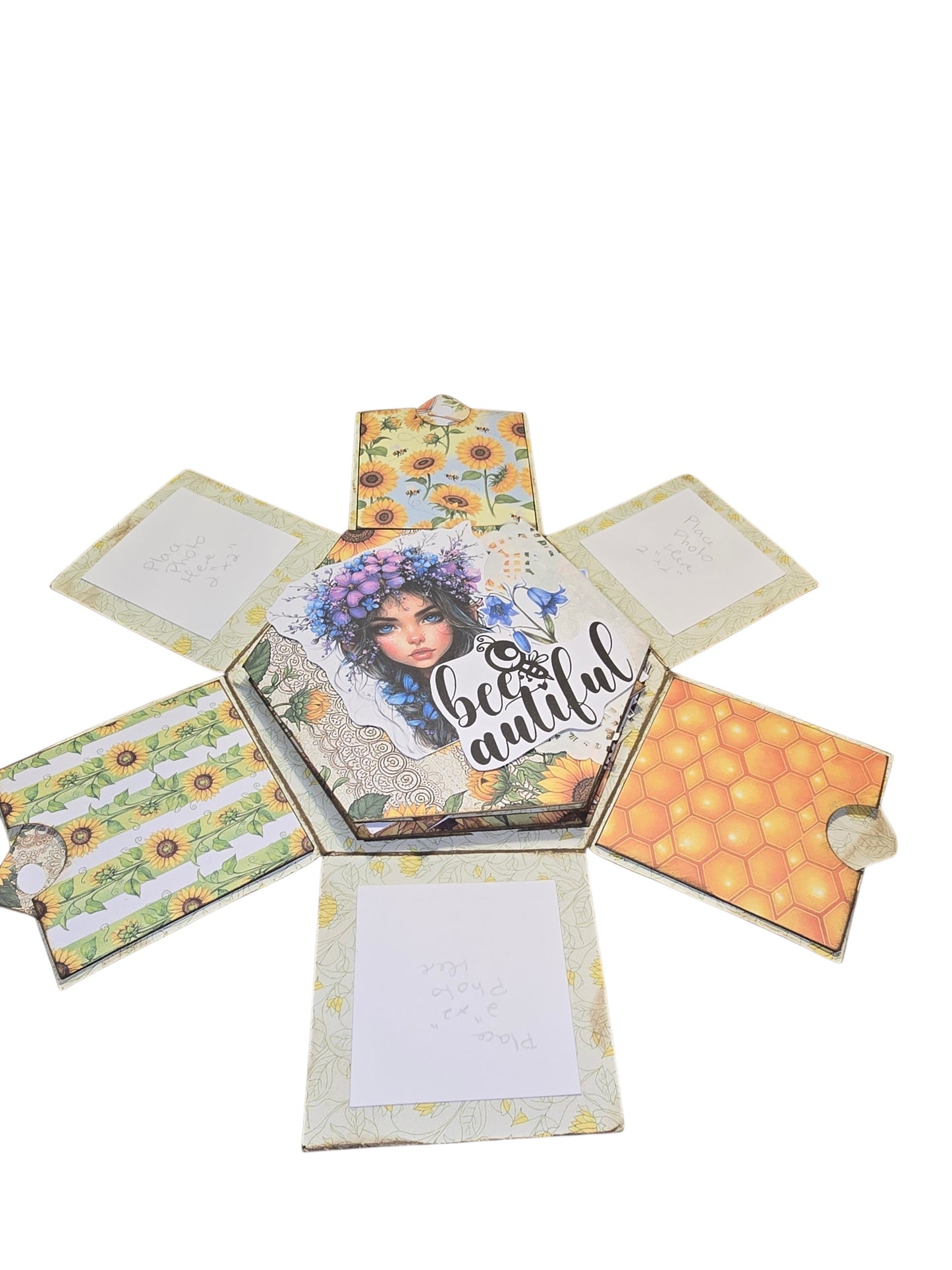 Bee-utiful Memories
Exploding Photo Box & Hexagon Accordion Journal Class